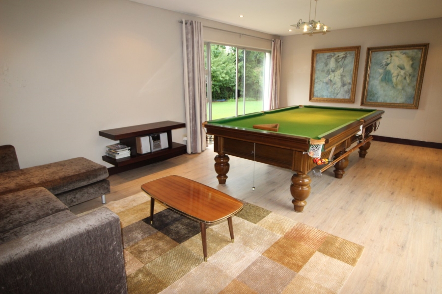 4 Bedroom Property for Sale in Heuwelsig Free State